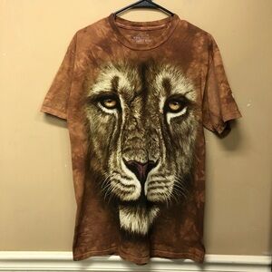 The Mountain T-Shirt Size M Dyed Lion All Over Print Animal Short Sleeve Mens